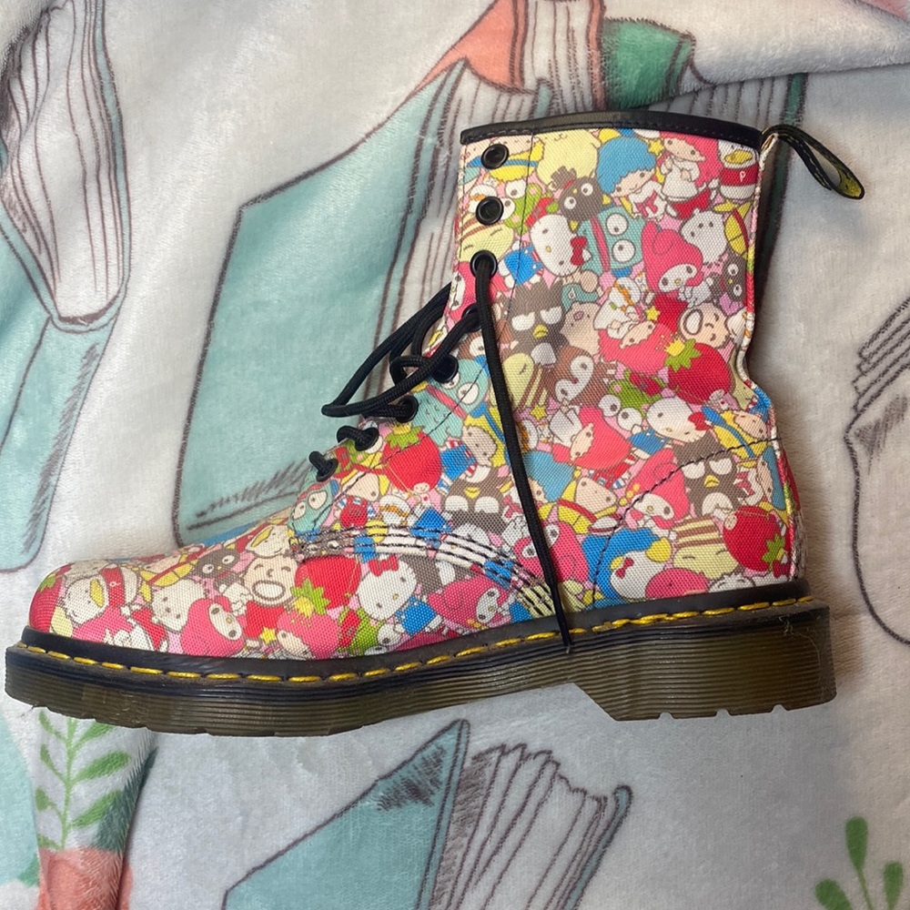 Dr. Martens Sanrio 50th anniversary Hello Kitty Boots, Size 9